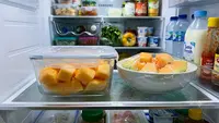 7 Cara Menyimpan Melon di Kulkas setelah Dipotong agar Tidak Cepat Lembek