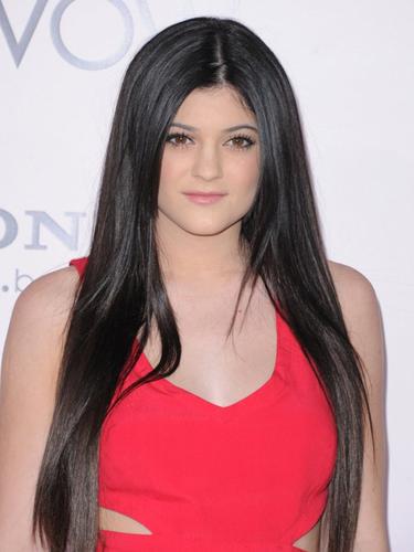 Perubahan Kylie Jenner Dulu Dan Sekarang Mana Yang Lebih Menarik