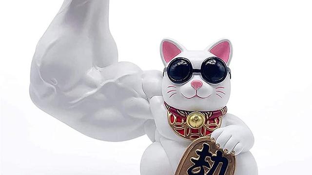 Kocak, Ini 6 Potret Maneki Neko Lucu yang Berpose Nyeleneh