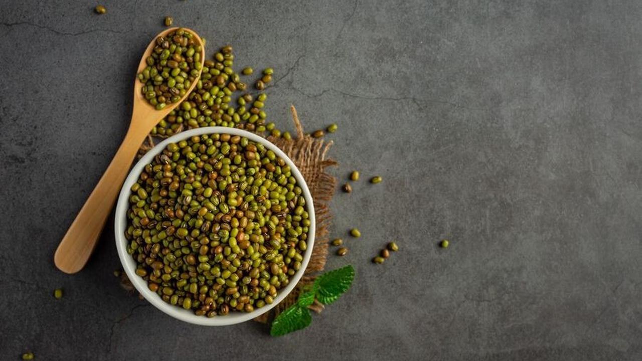 5.&nbsp;Menunjang Kehamilan yang Sehat: Kacang hijau memberikan asupan folat, zat besi, protein, dan serat yang dibutuhkan wanita hamil.