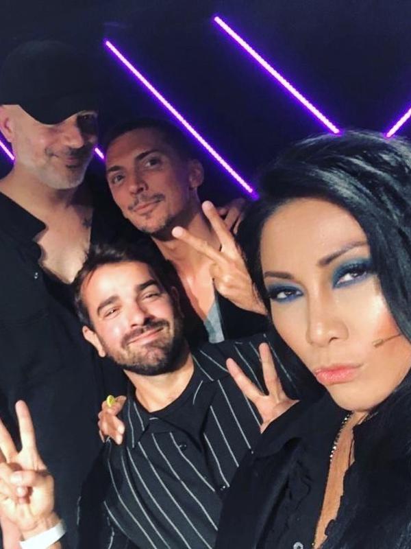 Potret Anggun C. Sasmi Jadi Juri 'The Masked Singer' Prancis (sumber: instagram/anggun_cipta)