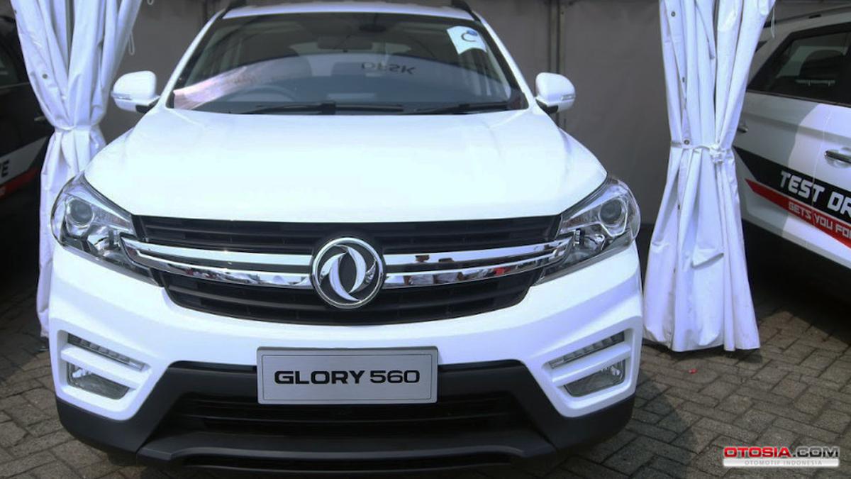 DFSK Glory 560, Perlahan Mulai Meningkat - Berita Otosia.com