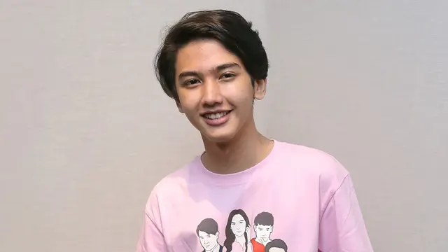 VIDEO: Ini Tips Makin Tampan ala Ari Irham