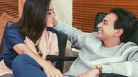 Potret Kebersamaan Gita Sinaga dan Habibi Hood. (Sumber: Instagram.com/gitasinaga)