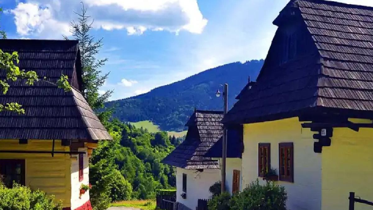 Kisah Warga Desa Kecil di Slovakia yang Ingin Desanya Dihapus dari Daftar Warisan Dunia UNESCO