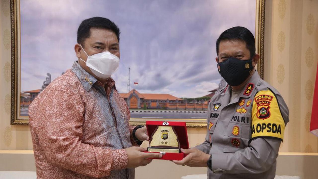 Kepala BNN RI dan Kapolda Bali