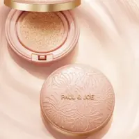 Produk lengkap gabungan primer, serum, dan foundation, dalam satu formulasi cushion.