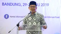 Gubernur Jabar Ridwan Kamil dalam acara pembukaan Rapat Kerja Teknis (Rakernis) ke-9 Komisi Informasi se-Indonesia di Hotel Courtyard Marriot, Kota Bandung.