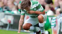 [VIDEO] Cederai Penyanyi One Direction, Agbonlahor Diancam Fans