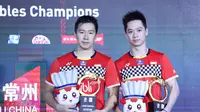 Ganda putra Indonesia, Kevin Sanjaya Sukamuljo/Marcus Fernaldi Gideon, di podium juara China Open 2019, Minggu (22/9/2019). (PBSI)