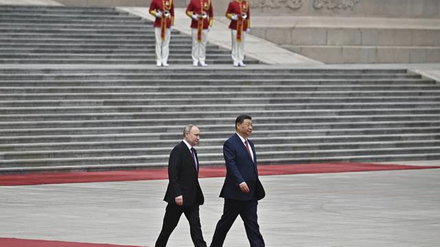 Presiden Rusia Vladimir Putin dan Presiden China Xi Jinping.