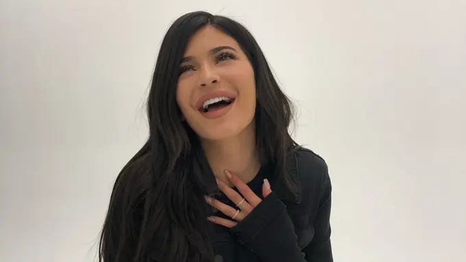 [Bintang] Kylie Jenner