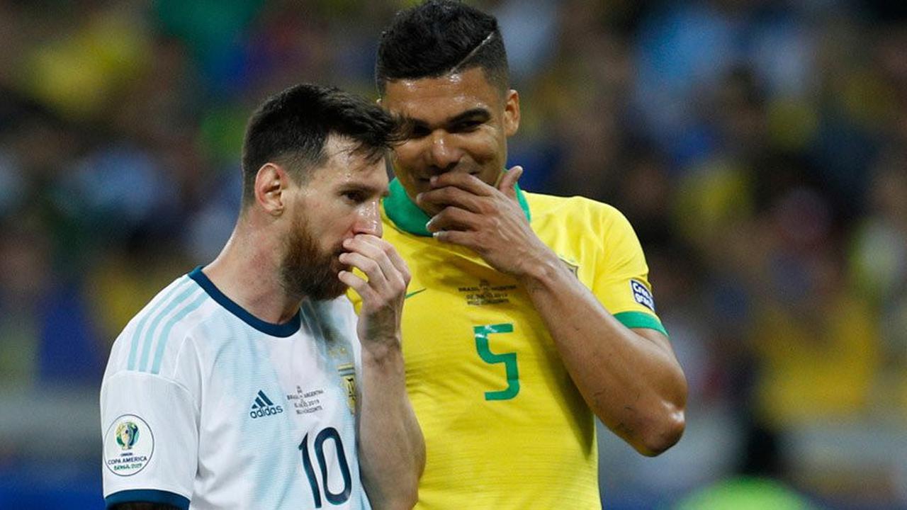 Pernah Lama jadi Rekan Setim Cristiano Ronaldo, Casemiro Justru Pilih Lionel Messi sebagai Pemain Terbaik Dunia