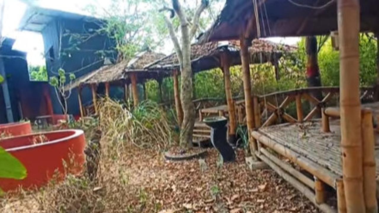 Dulu Indah dan Ramai, Kafe Ini Kini Terbengkalai