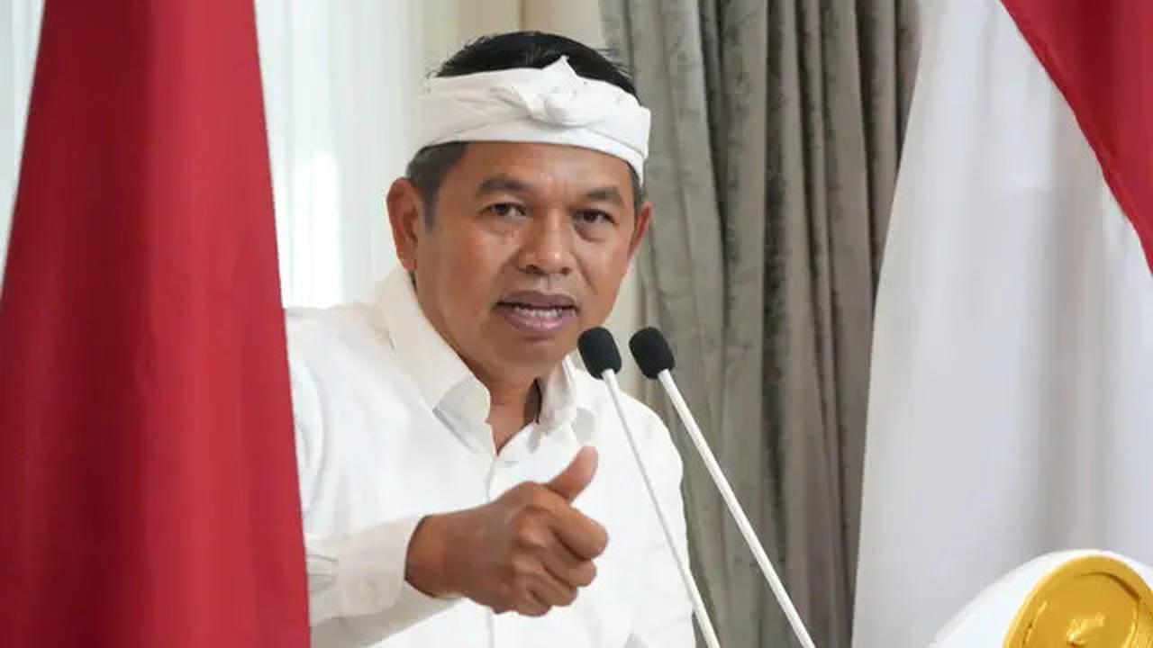 Dedi Mulyadi Disorot Warganet Buntut Rapor Kinerjanya dalam Survei Dinilai Tak Memuaskan