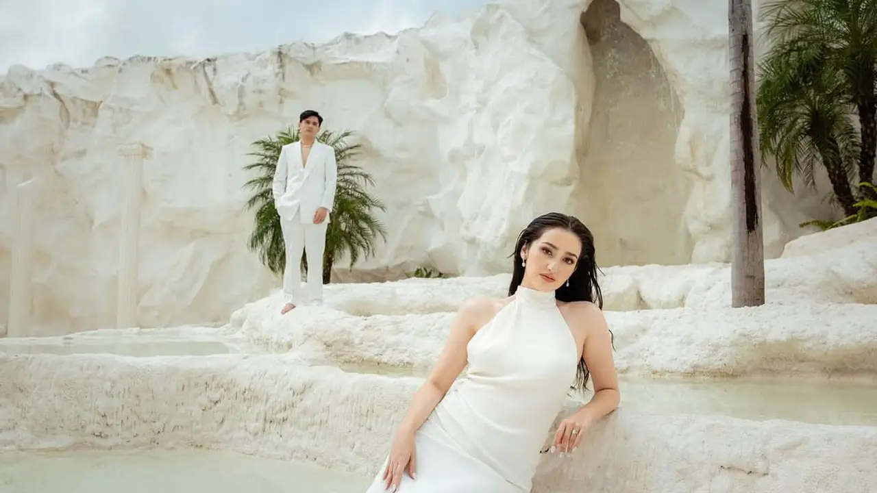 Pernikahan Makin Dekat, Ranty Maria Tampil bak Pengantin Modern dengan Gaun Putih dan Wet Look Makeup di Prewedding Terbaru