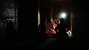 Anggota pemadam kebakaran sukarela berpartisipasi dalam latihan gempa di Guatemala City pada 2 Februari 2023. Gempa bumi Guatemala 1976 melanda pada tanggal 4 Februari pukul 03:01:43 waktu setempat dengan kekuatan magnitudo 7,5. (AFP/Johan Ordonez)