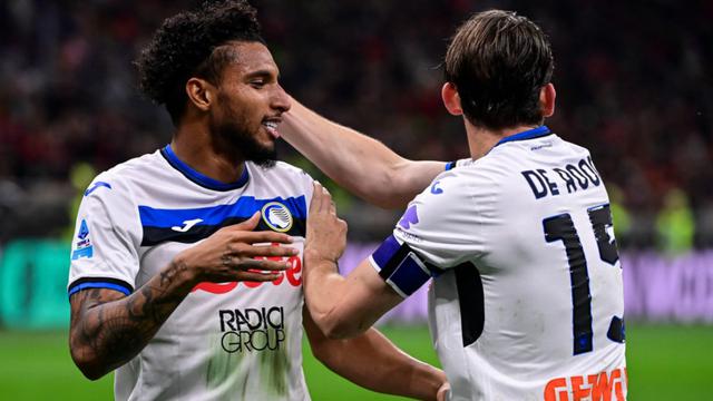 Manchester United Mau Buang Zirkzee