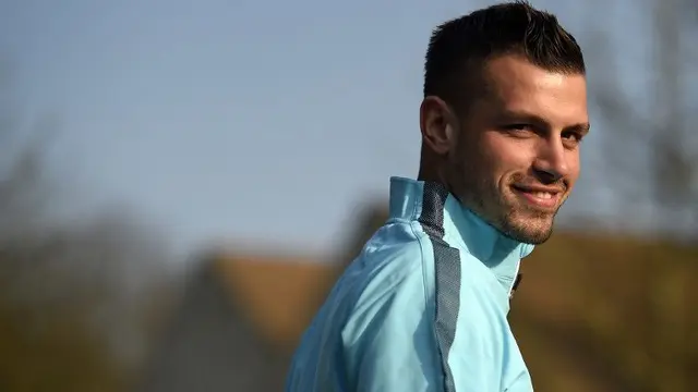 Aksi Schneiderlin Kelabui Andalan Manchester City