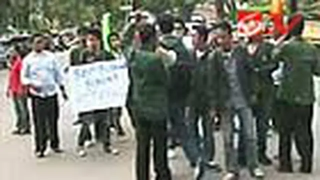 Kericuhan Warnai Kunjungan SBY di Jambi