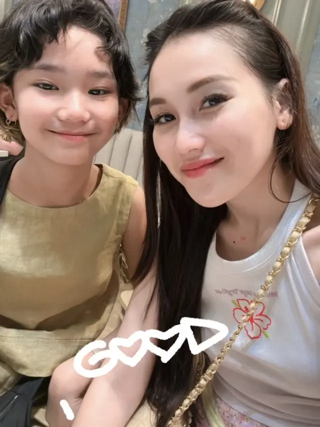 Ayu Ting Ting Liburan di Amerika Serikat Bersama Bilqis. [@ayutingting92]