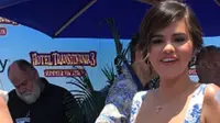 Selena Gomez terlihat ceria dengan suasana musim panas di acara pemutaran film Hotel Transylvania 3. (Twitter/@marcmalkin)