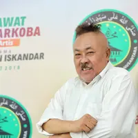 Sholawat Anti Narkoba Para Artis Bersama Muhaimin Iskandar (Adrian Putra/bintang.com)