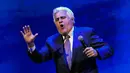Jay Leno menulis dua buah buku berjudul Ho to Be the Funniest Kid in the Whole Wide World dan If Roast Beef Could Fly. (DAVID BECKER / GETTY IMAGES NORTH AMERICA / AFP)