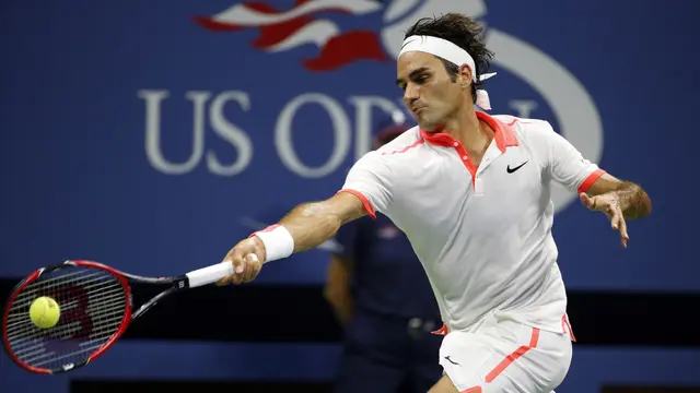 Roger Federer (AP Photo/Julio Cortez)