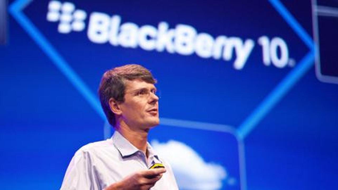 Tweeps sindir Blackberry 10