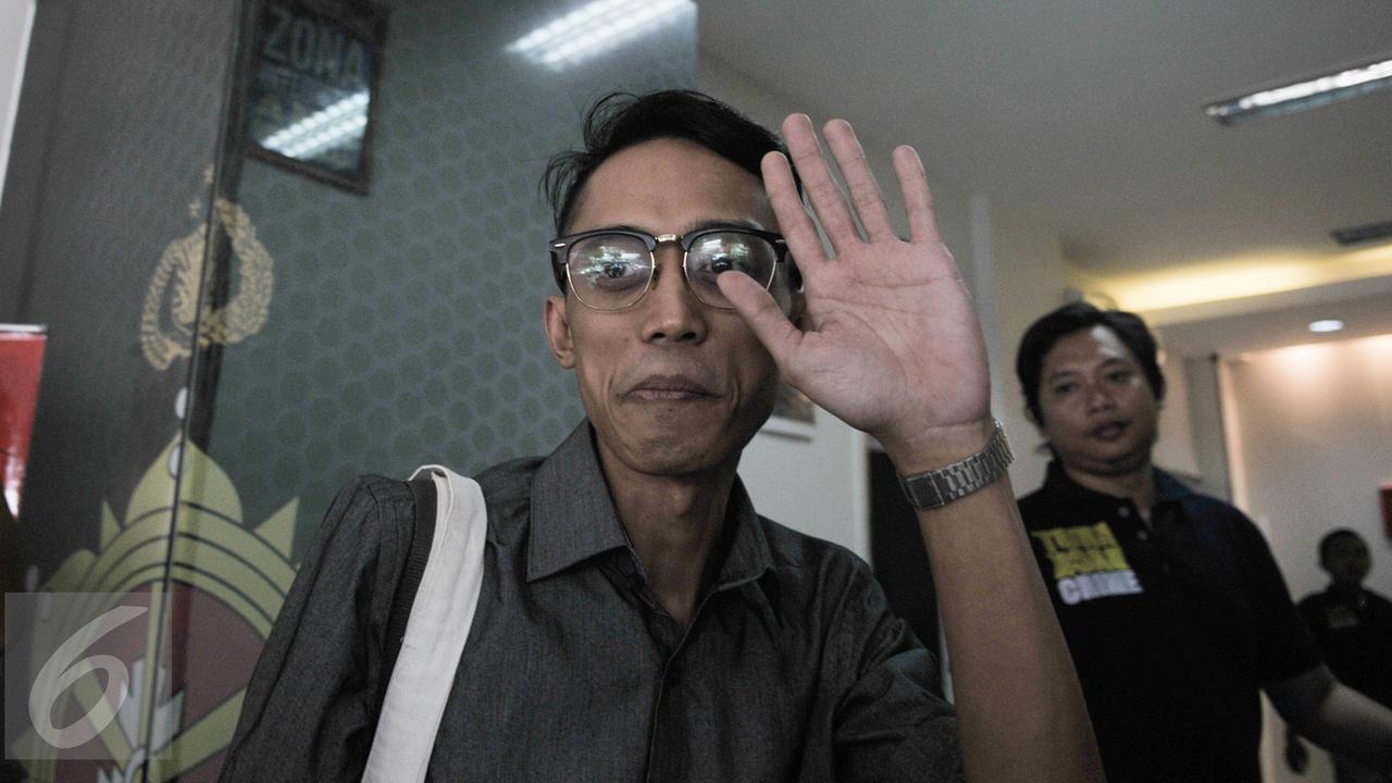 20161014-Kiswar-Didampingi-Kuasa-hukum-YR5