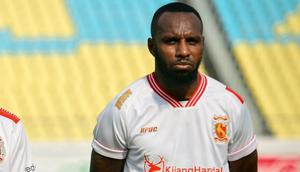 Bek asal Indonesia, Yohanes Kandaimu bermain untuk klub Malaysia, Kelantan The Real Warriors di musim 2025/2026. (Dok. Kelantan The Real Warriors)