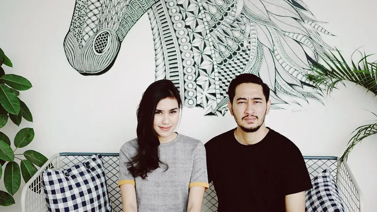 [Bintang] Syahnaz Sadiqah dan Jeje Govinda