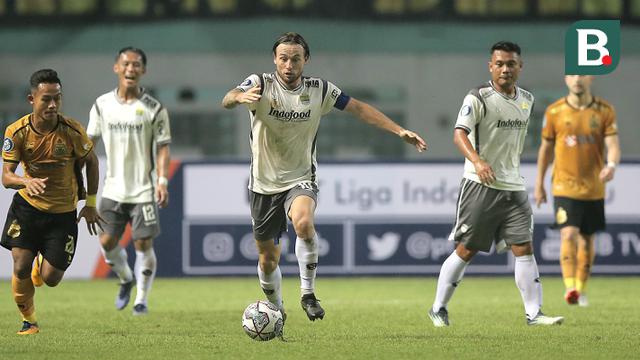 Pemain Persib Bandung Marc Klok