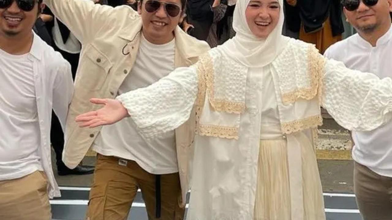 7 Potret Nissa Sabyan dan Ayus Menikah Diam-Diam, Mulai Pamer Kedekatan