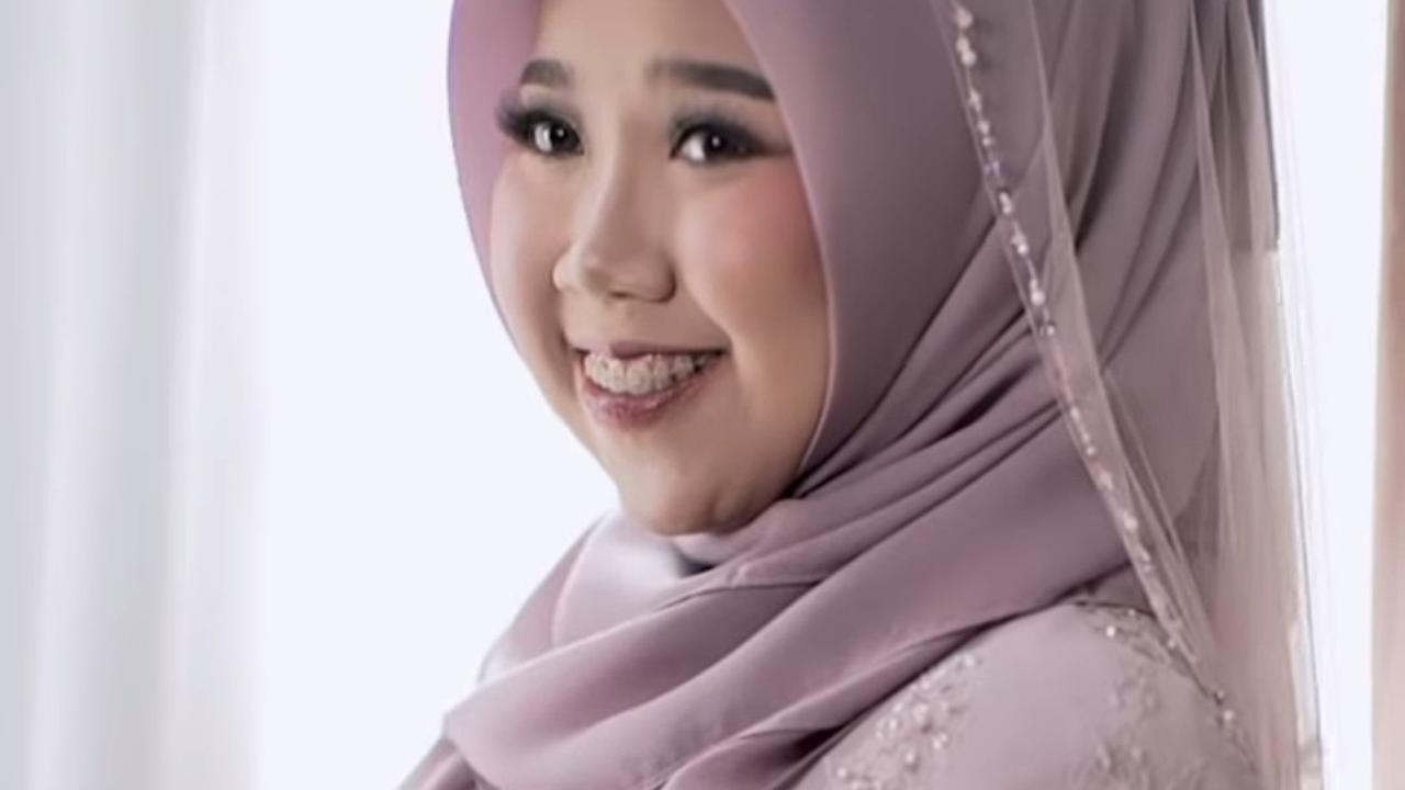 Kiky Saputri Gelar Acara Pengajian 4 Bulan Kehamilan, Dekorasi Tempat Cantik Dipenuhi Bunga-bunga