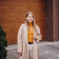 ilustrasi beige outfit/copyright freepik/senivpetro