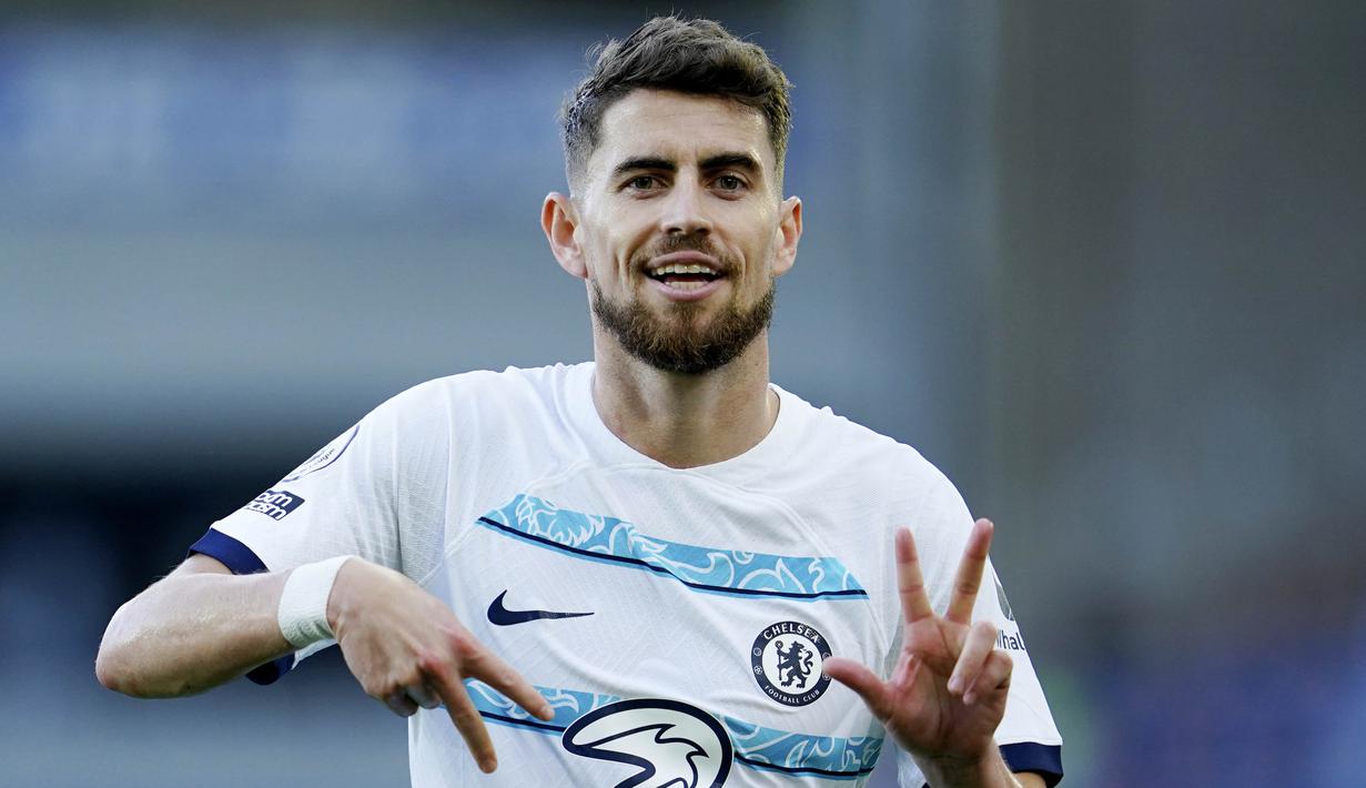 Gol semata wayang pada laga tersebut dicetak oleh Jorginho pada menit 45+9. Pemain asal Italia itu mencatatkan namanya di papan skor lewat eksekusi penalti. (AP/Jon Super)
