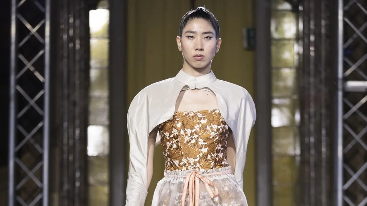 Egalitarian, Koleksi JYK x Batik Durian Lubuklinggau Mejeng di Panggung Mode Milan