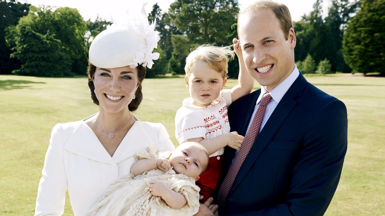 20150709-Ini Foto-foto Pembaptisan Charlotte, Putri Kate Middleton-Inggris 1