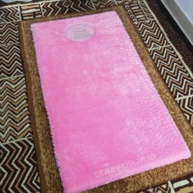 Jenis Sajadah Populer dan Unik untuk Dukung Kenyamanan Anda Beribadah