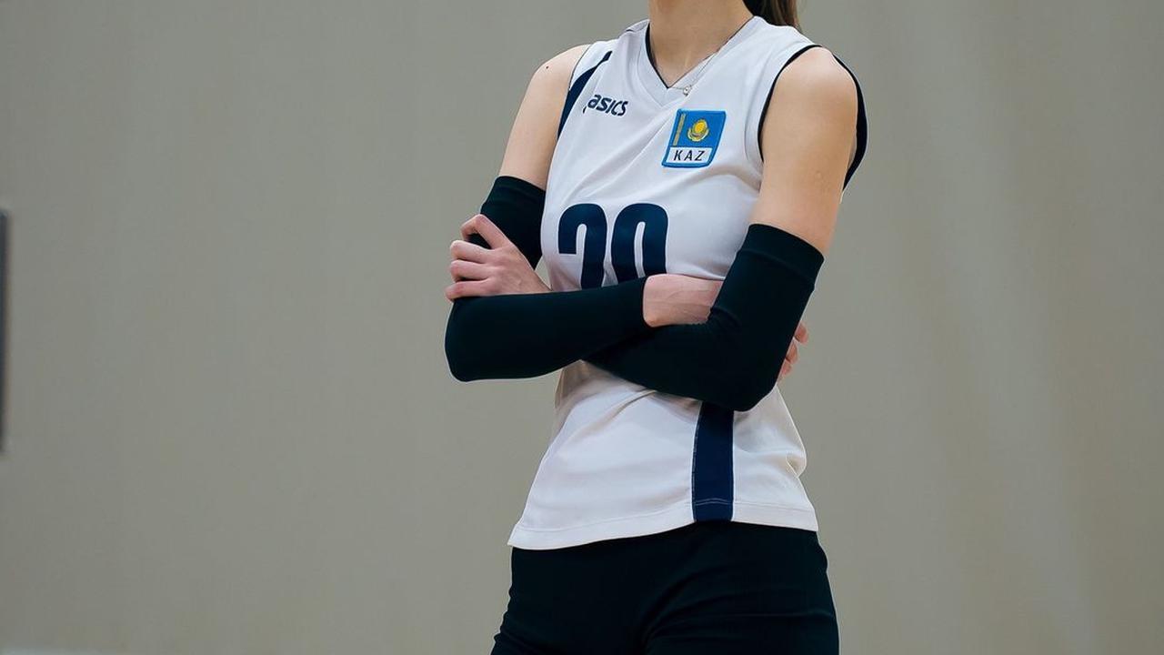 7 Potret Sabina Altynbekova Pemain Voli dari Kazakhstan yang Gabung Yogya Falcons dan Siap Ramaikan Proliga 2025