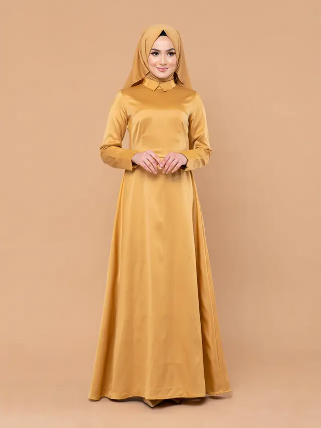 Gamis Satin Polos dengan Potongan A-line