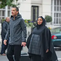 Mengumumkan kehamilannya pada April 2016 lalu, Janet juga menunda jadwal turnya, kini sedang merencanakan acara keluarga mereka. Al Mana pun juga kabarnya selalu mendukung dan menemani Janet yang sedang hamil di usia tua. (doc.mirror.co.uk)