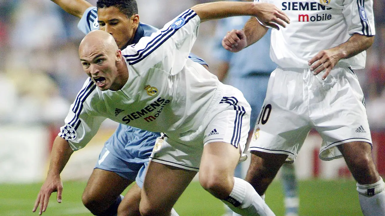 Esteban Cambiasso_(AFP/Javier Soriano)