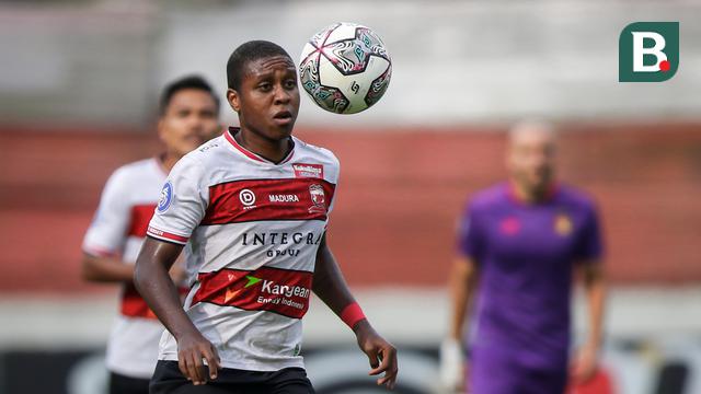 Foto: Jadi Metronom Permainan Tim, Berikut 5 Gelandang Terbaik BRI Liga 1 2021 / 2022