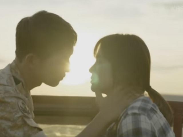 Fantastis 22 Gambar Kartun Kardus Romantis Gani Gambar