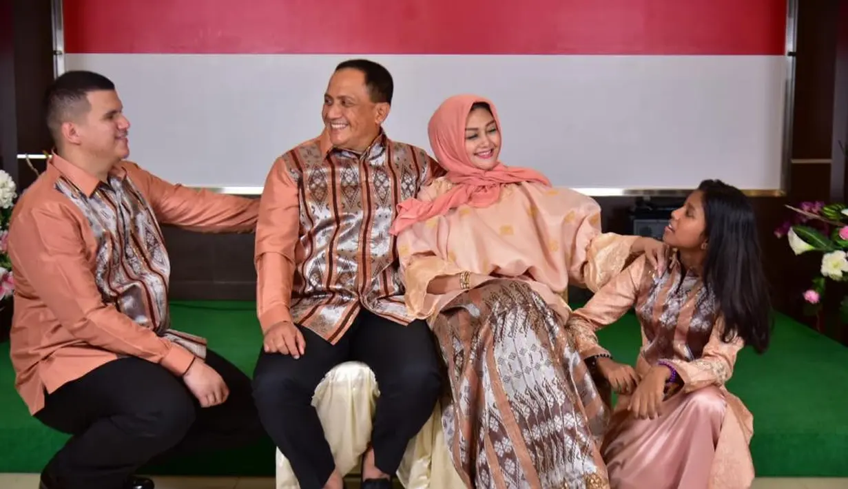 Bella Saphira (Instagram/agussb_84)