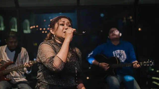 Ovie Artha (https://www.instagram.com/p/BtLjAs9lKCJ/)