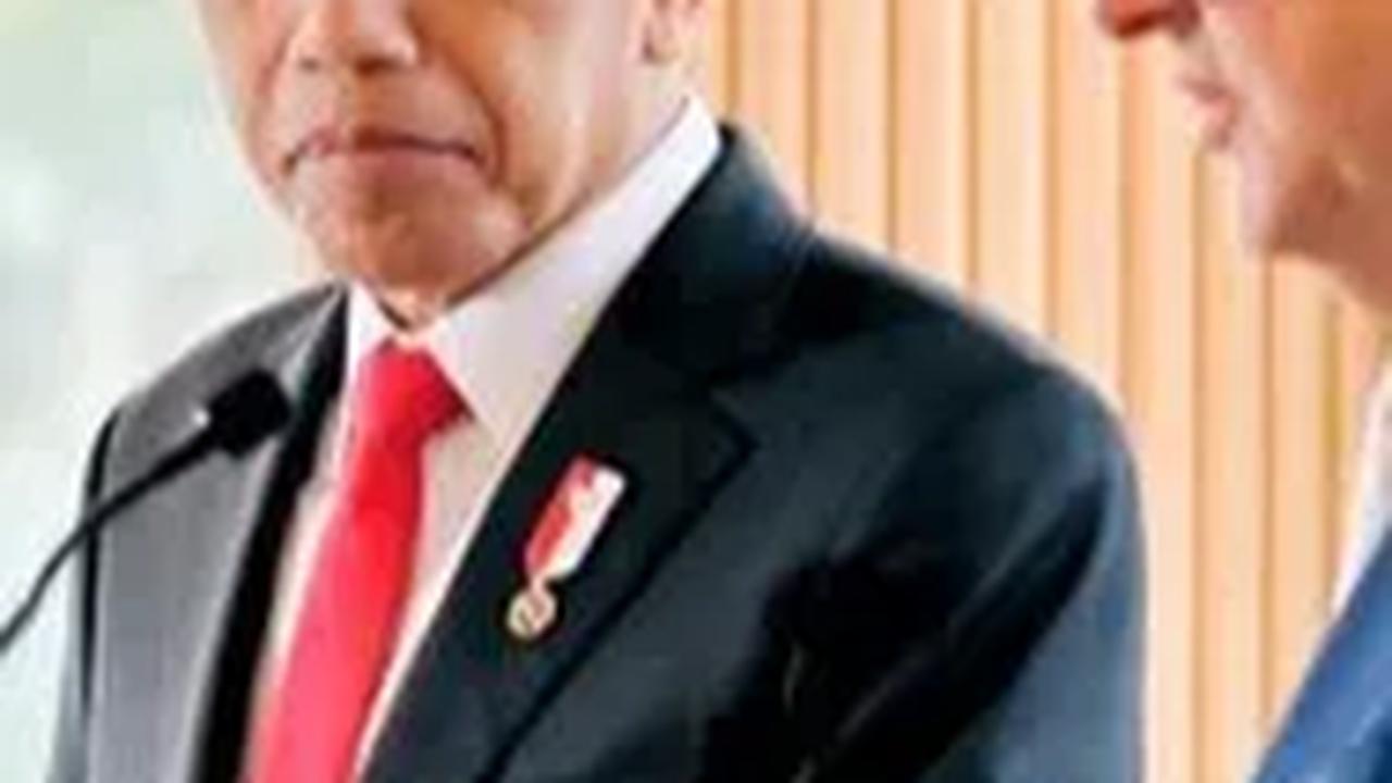 VIDEO: Tanggapan Mengejutkan Presiden Jokowi Dikritik Kata-Kata Kasar dari Rocky Gerung